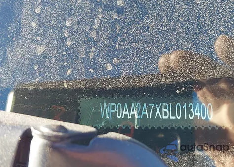 2011 Porsche Panamera 4 z USA, uszkodzony, nr VIN WP0AA2A7XBL013400